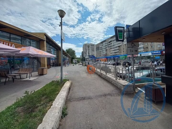 Сдам торговое помещение, 15 м²