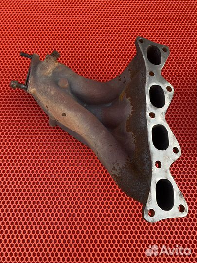 Коллектор выпускной kia sportage 1 16v 2.0