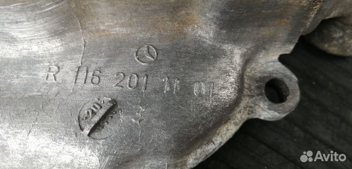 Помпа Mercedes W116,W108,109 Water Pump 1162011101