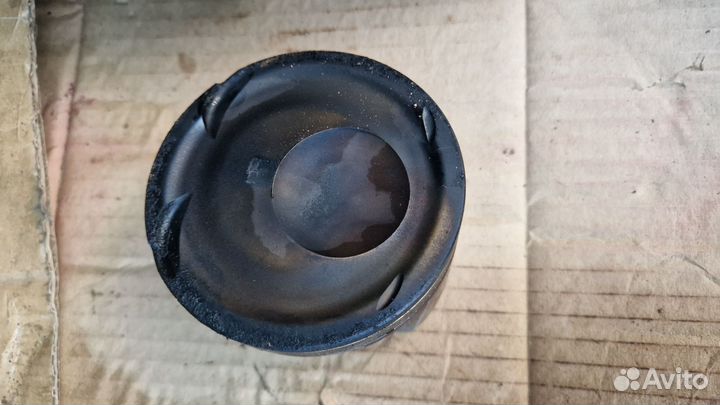 Поршень Ford Mustang 6 2.3 ecoboost