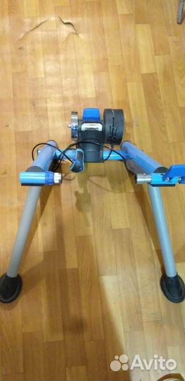 Велосипедный станок, тренажёр