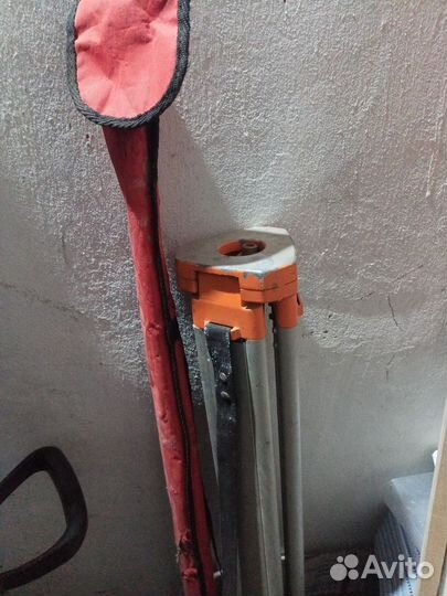 Нивелир оптический