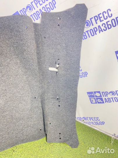 Пол багажника Skoda Octavia седан 1.4 BCA 2006