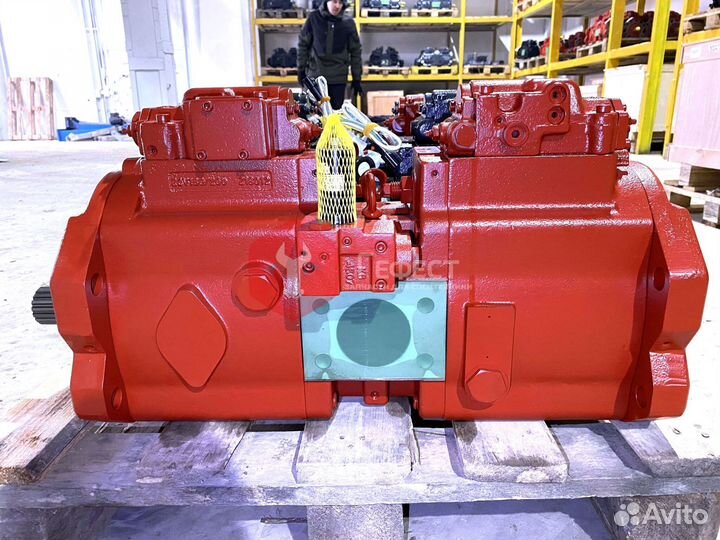 Гидравлический насос Hyundai R500LC-7 31QB-10030