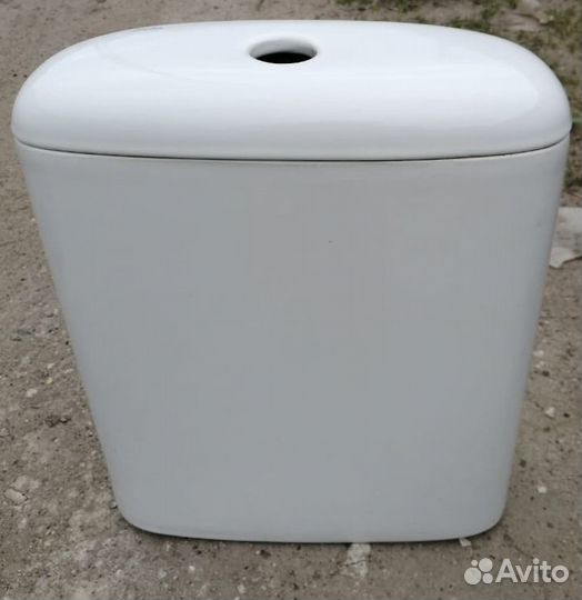 Бачок для унитаза della