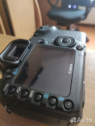 Canon EOS 5D Mark II body