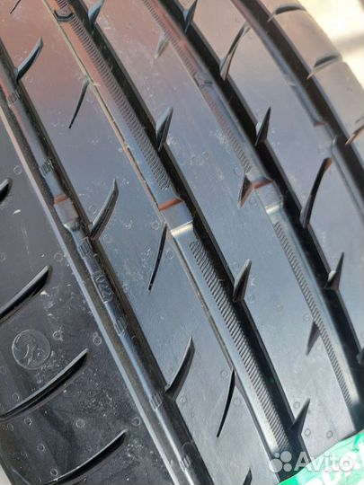 Goodride Solmax 1 225/55 R19 99W