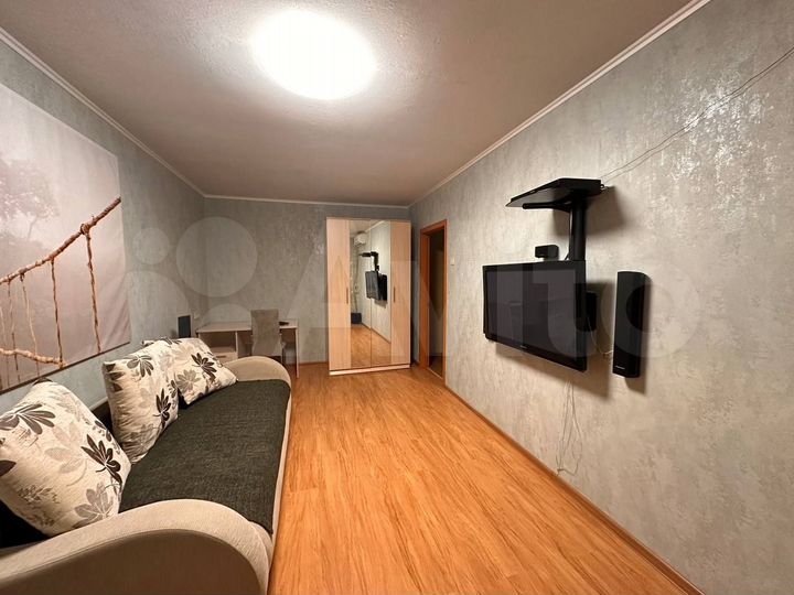 2-к. квартира, 54 м², 2/6 эт.