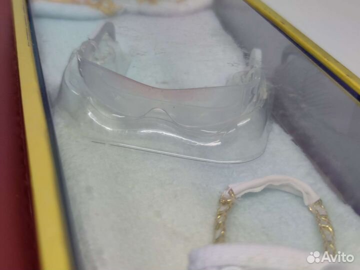 Весь аутфит и коробка от Марго Де Перла