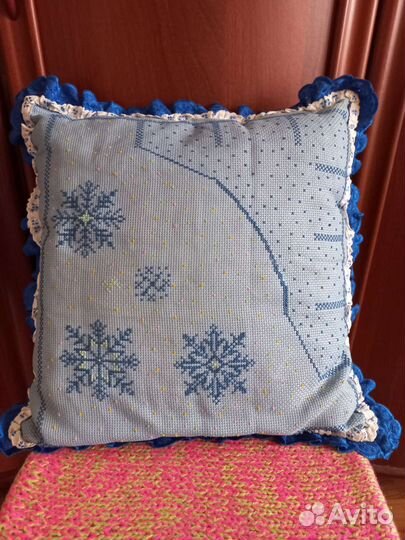 Подушечки диванные