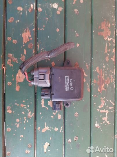 Блок управления вентилятором Nissan Infiniti