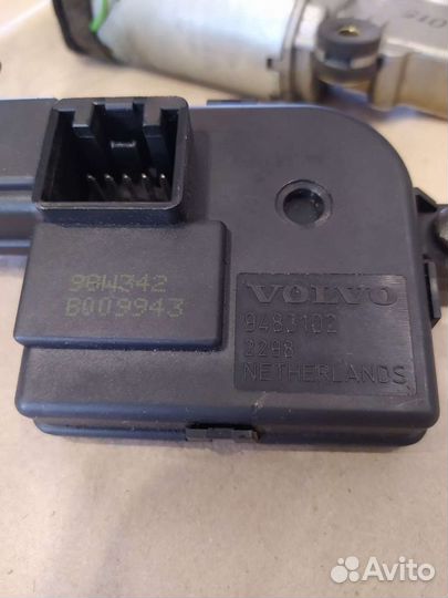 Блок упр.и мотор люка Volvo S60 S80 V70 XC70 XC90