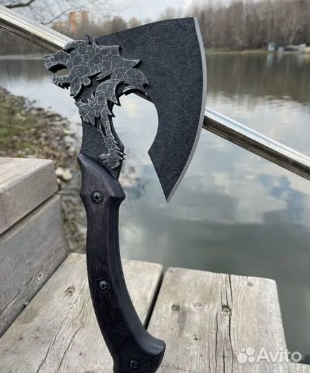 Топор на подарок 