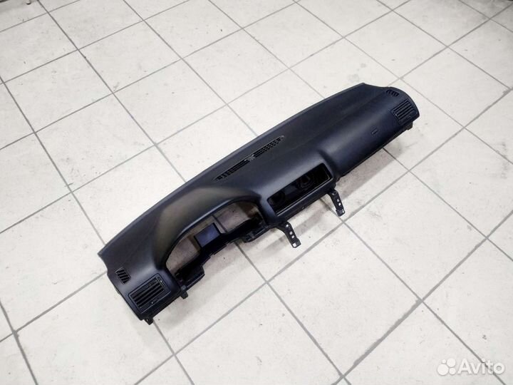 Торпедо (панель) skoda octavia tour