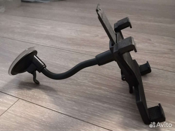 Держатель для телефона (планшета) в машину