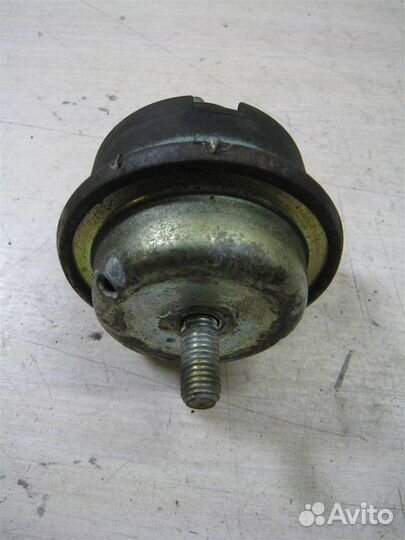 Опора (подушка) двигателя правая Citroen Berlingo