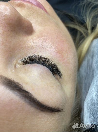 Наращивание ресниц