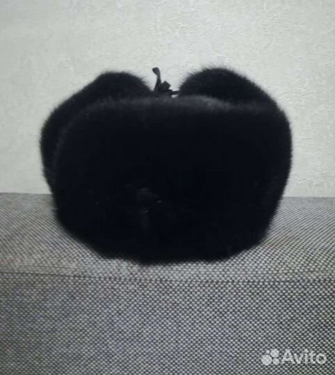 Мужская шапка