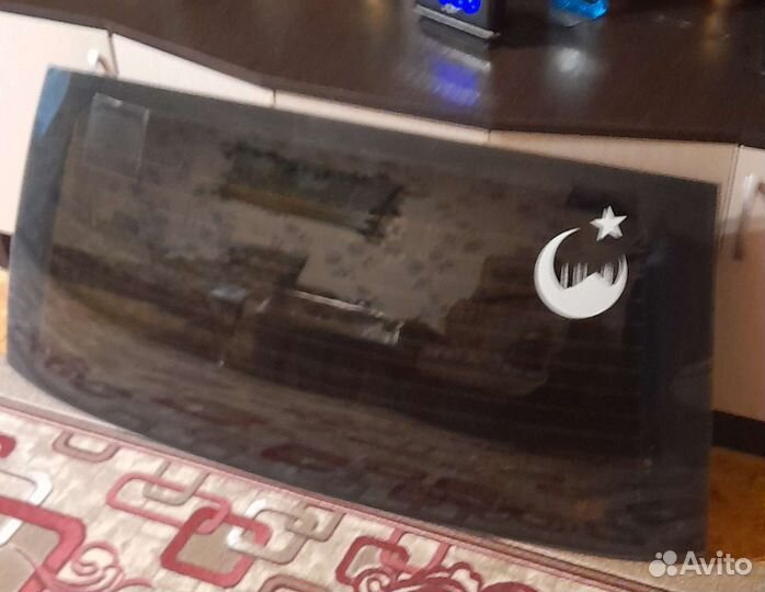 Лобовое стекло