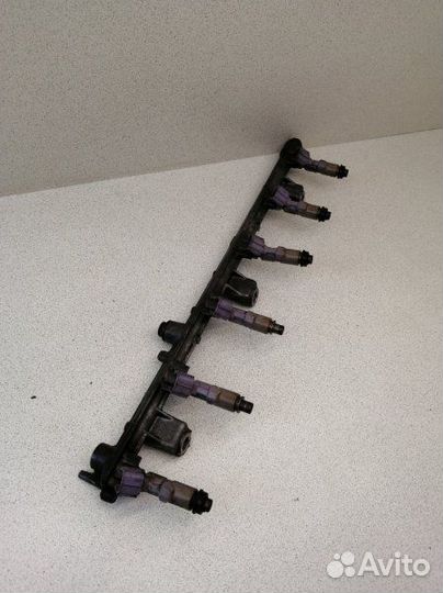 Форсунка топливная Toyota Mark Ii GX110 1GFE