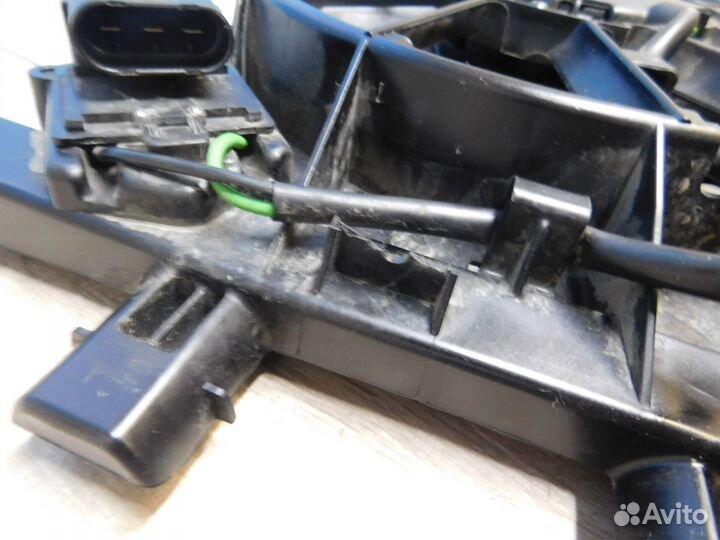 Вентилятор радиатора LADA Granta 2011