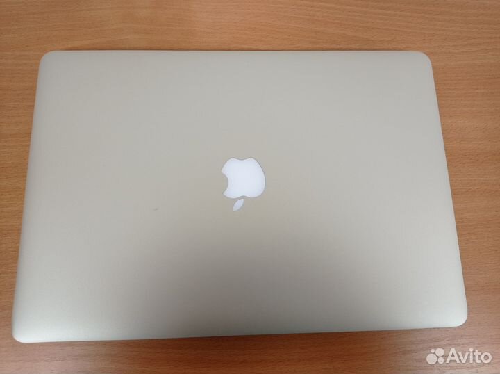 Macbook pro 15 retina 2015