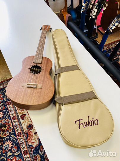 Укулеле Баритон