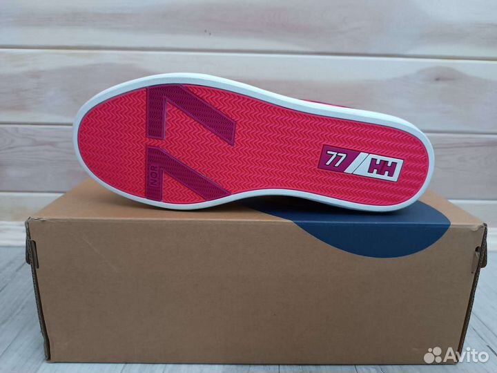 Кроссовки женские 37.5 Оригинал