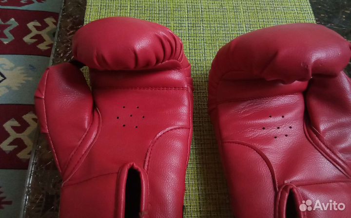 Боксерские перчатки детские размер 6 oz