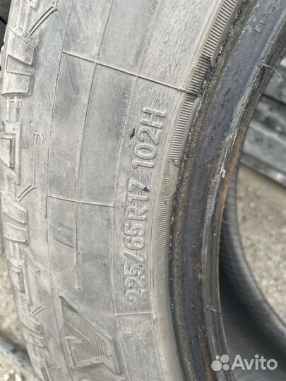 Toyo Open Country A/T Plus 225/65 R17