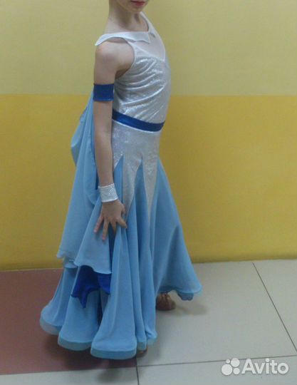 Костюм для спортивных танцев