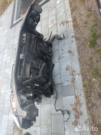 Панель радиаторов, телевизор,VW passat,пассат B6