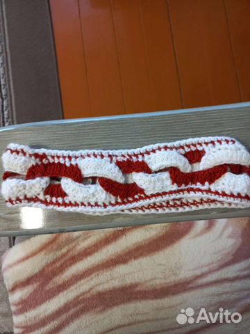 Повязка на голову вязаная