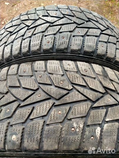 Dunlop SP Winter Ice 02 225/50 R17 101T