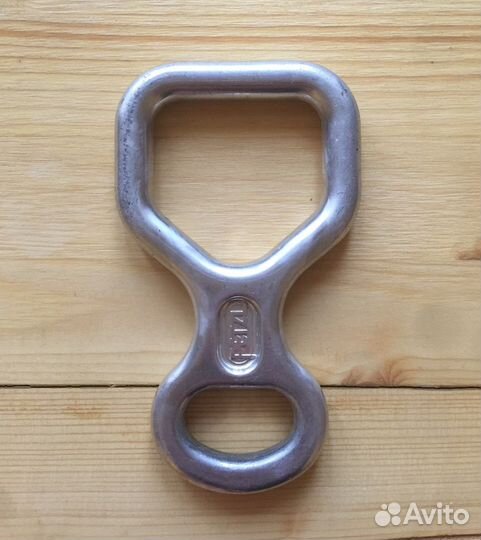 Спусковое устройство 