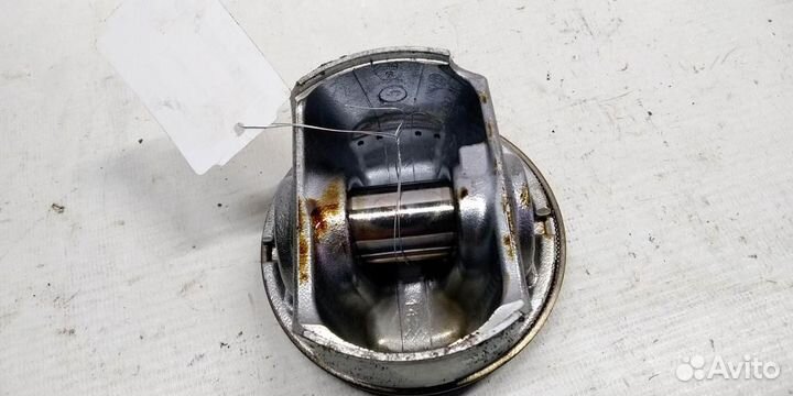 Поршень км-т Audi A4 B8 07-12г