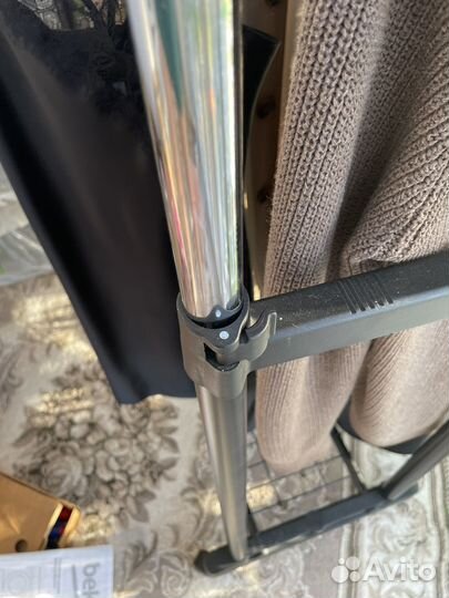 Вешалка для одежды напольная