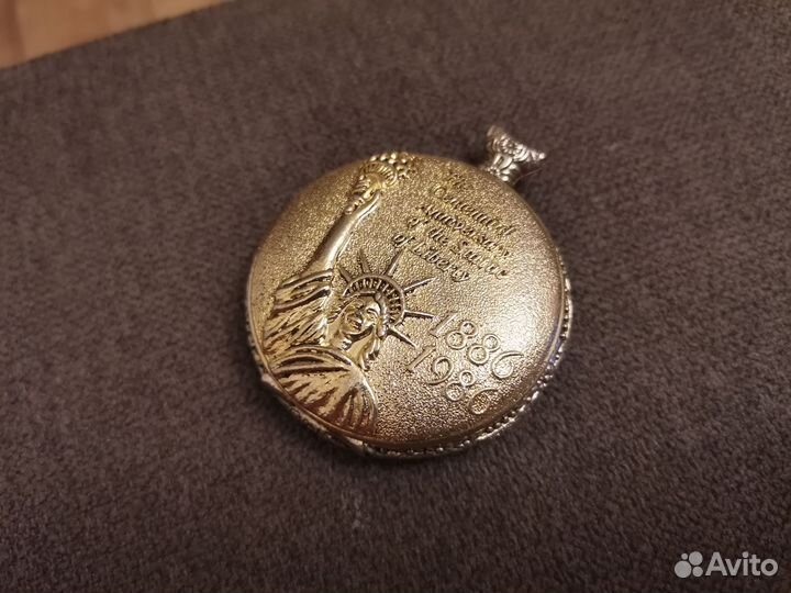 Карманные часы. Статуя свободы