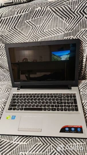 Lenovo 300