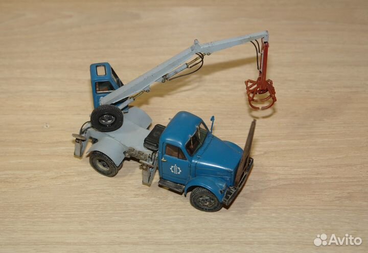 Погрузчик П6А UMI