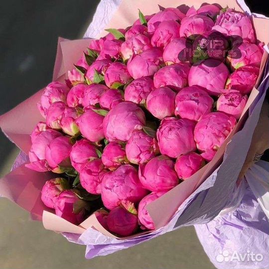 Живые цветы букеты пионы, букет цветов,доставка