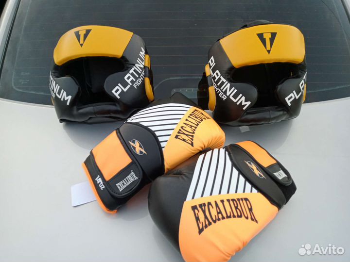 Шлем для единоборств