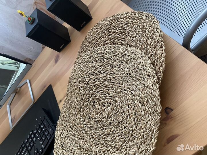 Салфетки для сервировки или декора