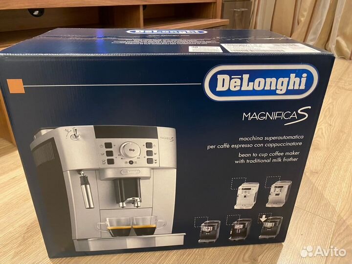 Кофемашина DeLonghi ecam 22.110.B