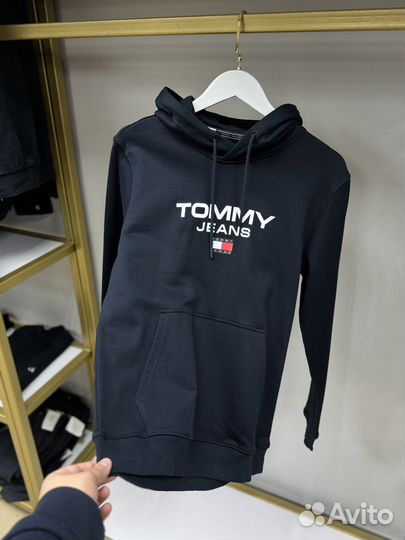 Tommy hilfiger толстовка