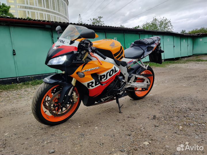 Honda cbr1000rr