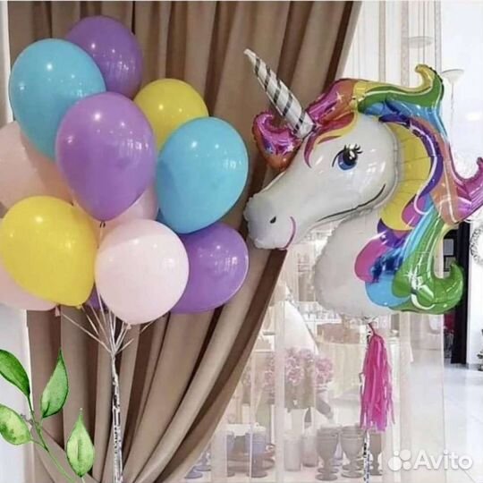 Воздушные шары, свечи, открытки, упаковка подарков
