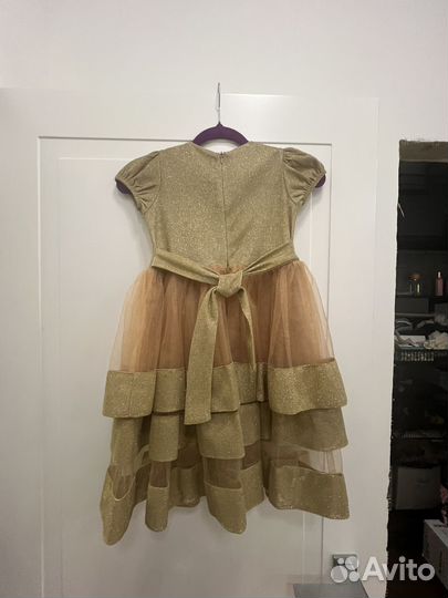 Платье для девочки нарядное