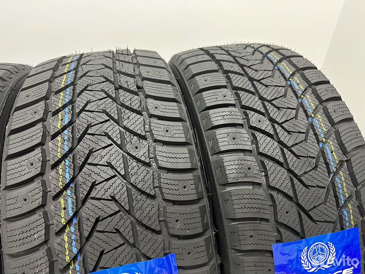 Tri Ace Snow White II 245/50 R18 104H