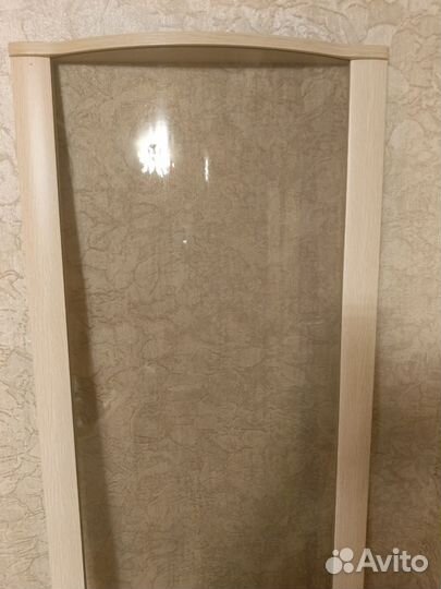 Гнутое стекло для мебели